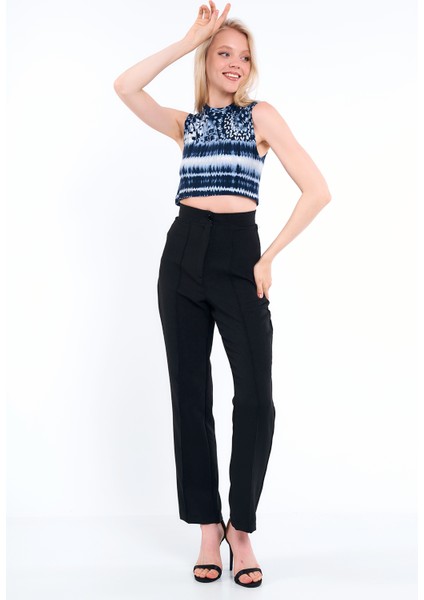 Kadın Lacivert Batik Desenli Crop Kolsuz Atlet fiyatları