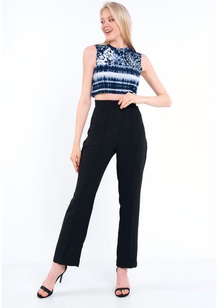 Kadın Lacivert Batik Desenli Crop Kolsuz Atlet modelleri