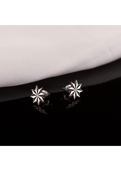 925 Ayar Gümüş Kazımalı Yıldız Unisex Sembol Küpe fırsatları