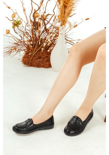 Deri Toka Detaylı Günlük Rahat Kadın Babet Casual Ayakkabı fırsatları