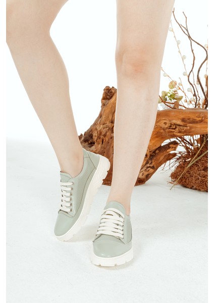 Deri Bağcıklı Rahat Kadın Günlük Casual Ayakkabı fırsatları