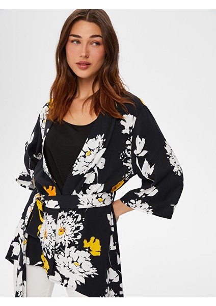 Monochrom Çiçek Desenli Kimono 66493