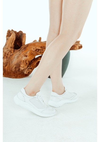 Hakiki Deri Bağcıklı Poli Taban Günlük Rahat Yürüyüş Kadın Spor Ayakkabı