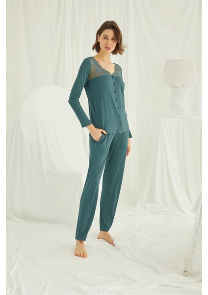Kadın Yeşil Omzu Dantelli Önü Boydan Düğmeli Pijama Takımı 19307