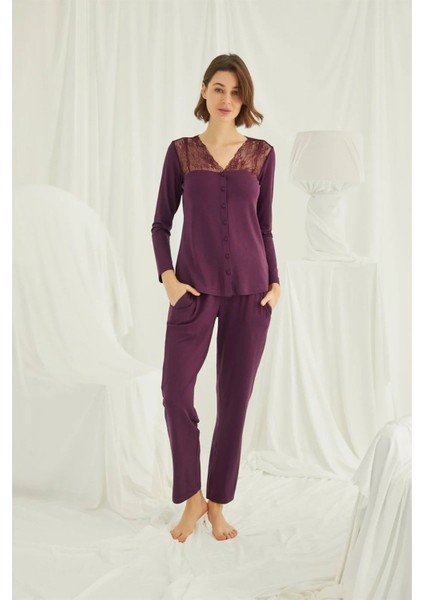 Kadın Bordo Omzu Dantelli Önü Boydan Düğmeli Pijama Takımı 19230