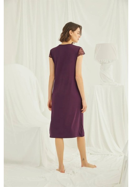 Kadın Bordo Dantelli Yakası Düğmeli Gecelik 18403 fırsatları