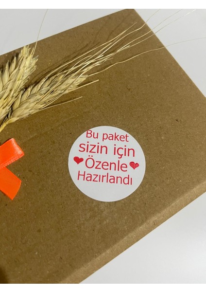 Bu Paket Sizin Için Özenle Hazırlandı Kalpli Yuvarlak Yapışkanlı Etiket 5 x 5 cm 100 Adet