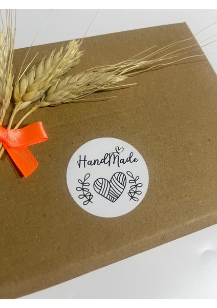 Handmade Örme Kalpli Yuvarlak Yapışkanlı Etiket 5 x 5 cm 100 Adet