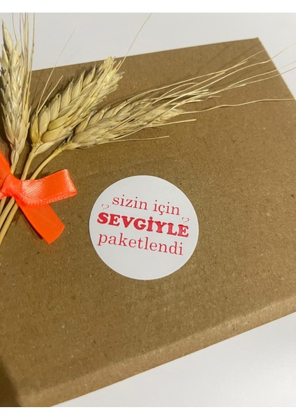 Sizin Için Sevgiyle Paketlendi Kırmızı Yazılı Yuvarlak Yapışkanlı Etiket 4 x 4 cm 120 Adet