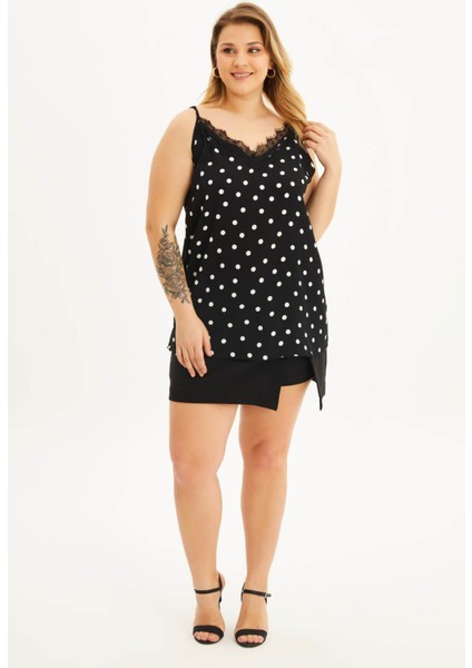 Dantelli İp Askılı Puantiyeli Bluz