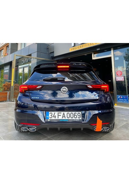 Opel Astra K Egzoz Görünümlü Difüzör (Plastik)