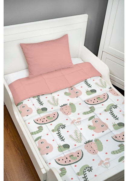 Montessori Yorgan Seti (95X195 Cm) - Iconic Serisi - Sevimli Bahçe Kurtçuğu