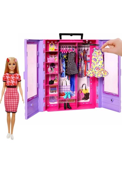 Pembe Gardırobu Barbie Bebeği ve 2 Li Elbise Hediyeli