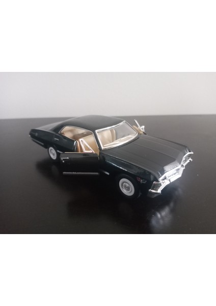 1967 Chevrolet Impala Metal Model 1/36 Ölçek modelleri