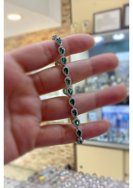 Gümüş Yeşil Damla Taşlı Bayan Bileklik PR2523SD