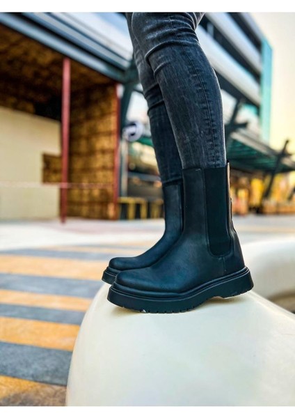 CH223 Cst Alaska Erkek Bot Siyah modelleri