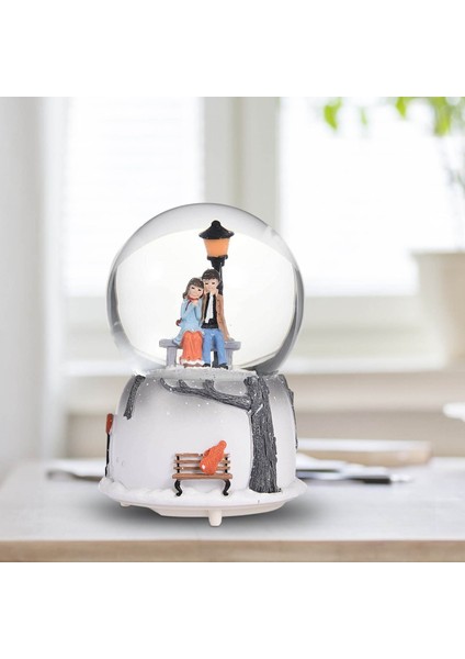 Romantik Aşıklar Orta Boy Işıklı Müzikli Kar Küresi ve Lotus Çiçeği Kolye fırsatları