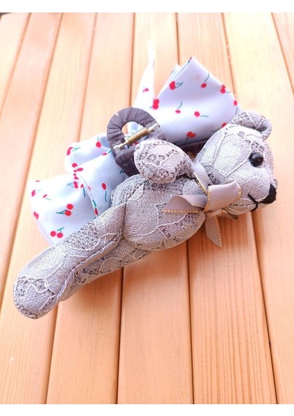 Ayıcıklı Dantelli Vip Mandal Toka(Ayıcık Aynı Renk Kurdela Farklılık Gösterebilir)