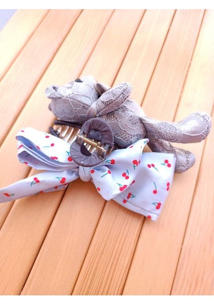 Ayıcıklı Dantelli Vip Mandal Toka(Ayıcık Aynı Renk Kurdela Farklılık Gösterebilir) modelleri