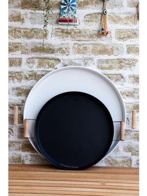 Kitchen Trend 2'li Ahşap Kulplu Metal Tepsi 45 cm Beyaz+ 37 Cm Siyah Kahve Sunum Tepsisi