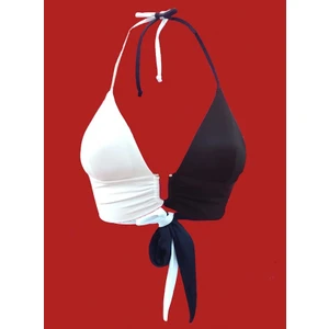 Siyah Beyaz Tulumlu U Aksesuar Detaylı Şık Bikini Üstü