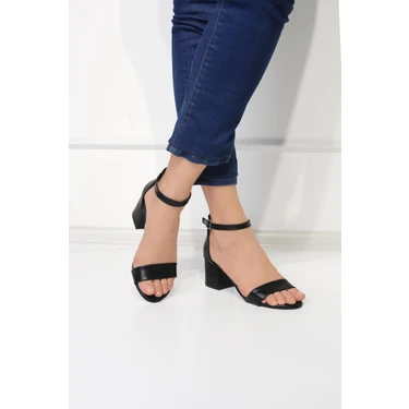 Eşle Ayakkabı Lucy Kadın Topuklu Ayakkabı Siyah Fiyatı