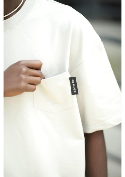 Oversize Pamuklu Bisiklet Yaka Cepli Likralı Erkek Yazlık T-Shirt fiyatları