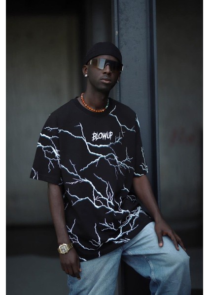 Oversize Pamuklu Bisiklet Yaka Şimşek Baskı Detaylı Erkek Yazlık T-Shirt