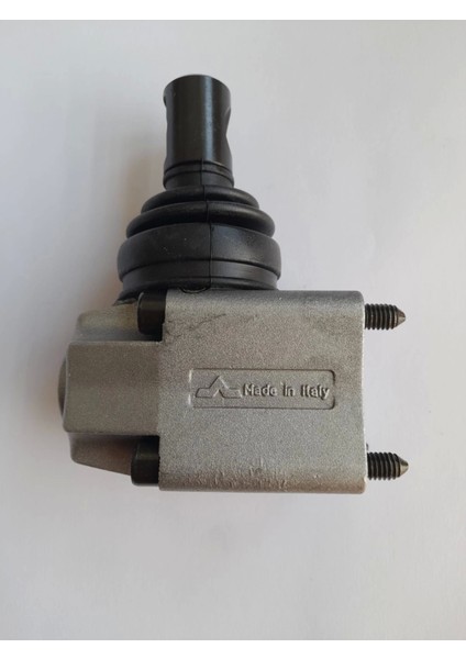 80L - 100L - 120L - 150L Kumanda Kolu Yedek Parça Kol Kapak A Tipi