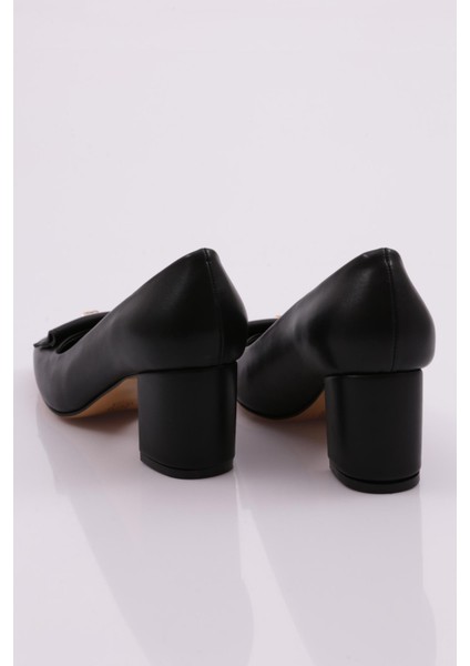 685 Kadin Topuklu Ayakkabi modelleri