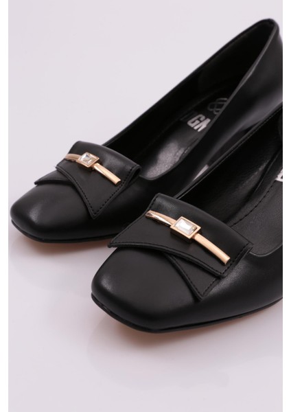 685 Kadin Topuklu Ayakkabi fırsatları