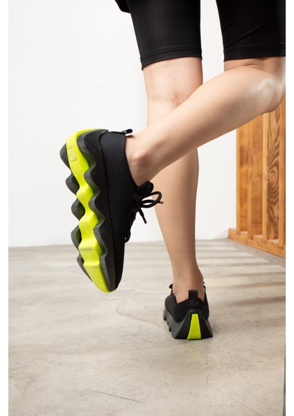 Günlük Kadın Sneaker Spor Ayakkabı Bağcıklı Triko Tırtıklı Kalın Taban Hafif Rahat Esnek Hava Alabilen 300