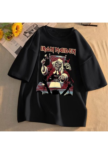 Rock Serisi Iron Maiden Logo Baskılı Siyah Oversize T-Shirt