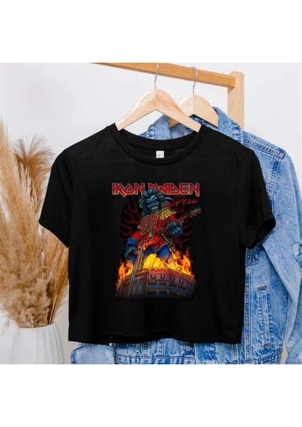 Rock Serisi Iron Maiden Baskılı Siyah Crop fiyatları