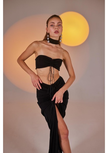 Buzzy Kumaş Boyun Detaylı Büzgülü Hestia Bluz Siyah fiyatları