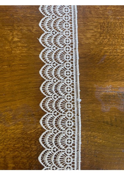 Beyaz Güpür Desenli Şerit Aplike Tül Şerit Inci Boncuklu Şerit Aplike (1 Metre)