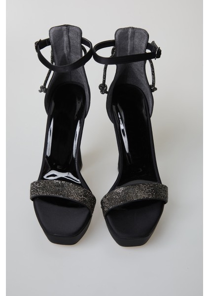 Kadın Taş Detaylı Tek Bant Abiye Ayakkabı modelleri