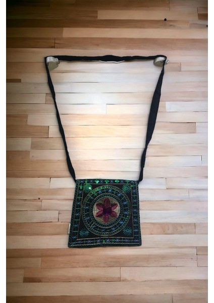 Özel Tasarım Minik Omuz Çantası 204