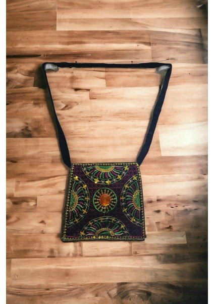 Özel Tasarım Minik Omuz Çantası 217