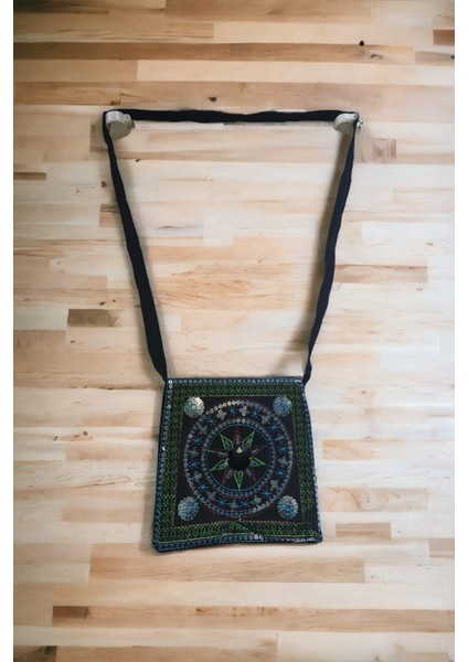 Özel Tasarım Minik Omuz Çantası 202