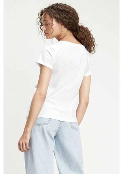 The Perfect V-Neck Tişört fiyatları