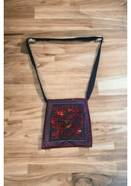 Özel Tasarım Minik Omuz Çantası 175