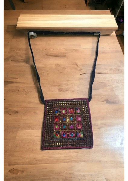 Özel Tasarım Minik Omuz Çantası 167