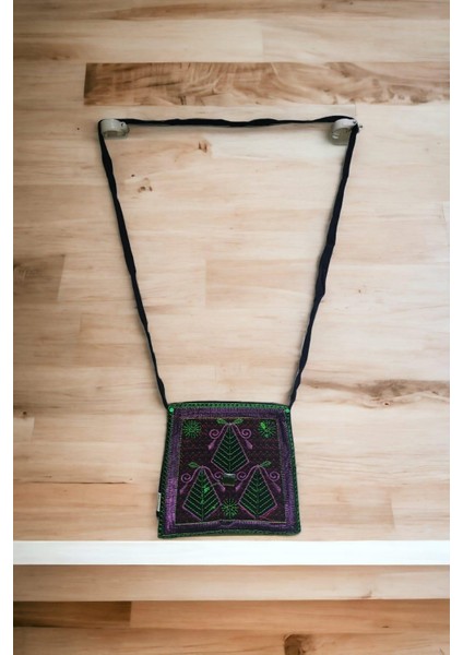 Özel Tasarım Minik Omuz Çantası 151