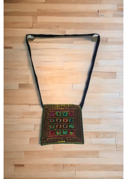 Özel Tasarım Minik Omuz Çantası 158