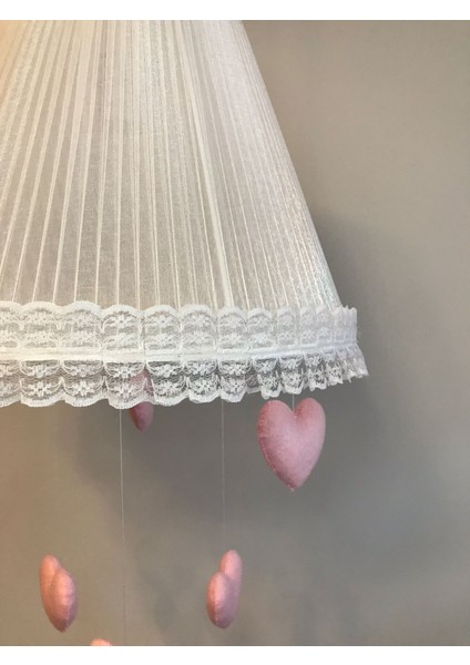 Bebek Çocuk Odası Avize Beyaz Tül Sarma Açık Pembe Kalp modelleri