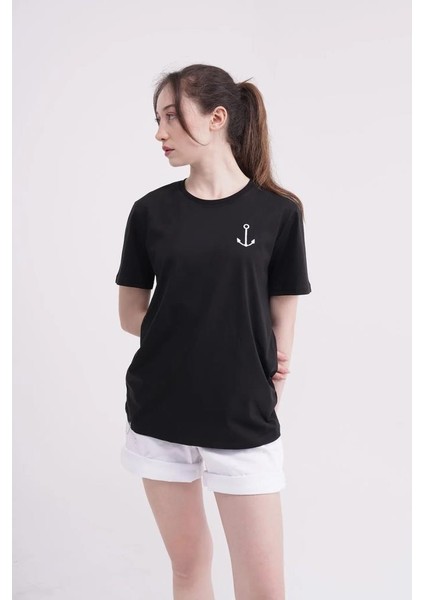 23SCTS223U Çapa Nakışlı Bisiklet Yaka Siyah Tshirt indirimleri