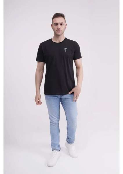 23SCTS228U Palmiye Nakışlı Bisiklet Yaka Siyah Tshirt fiyatları