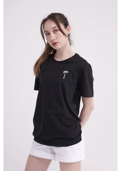 23SCTS228U Palmiye Nakışlı Bisiklet Yaka Siyah Tshirt indirimleri