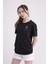 23SCTS228U Palmiye Nakışlı Bisiklet Yaka Siyah Tshirt 5